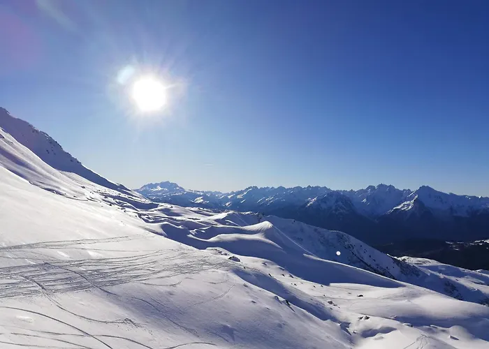 2 Pieces Sur Les Hauteurs De Saint-Francois-Longchamp