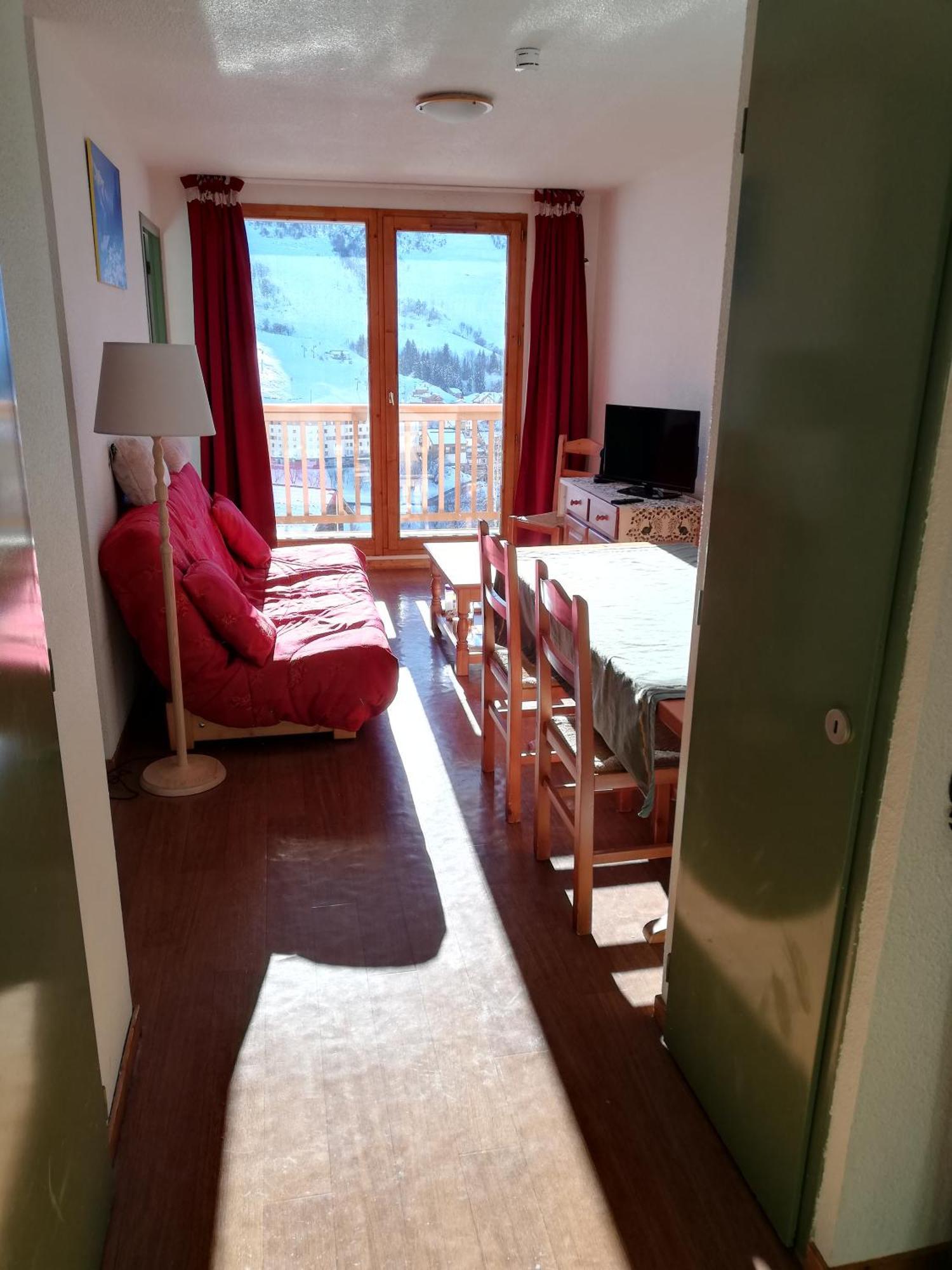 2 Pieces Sur Les Hauteurs De * Saint-Francois-Longchamp